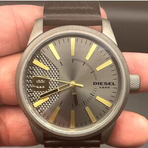 Diesel Rasp DZ1843 Men’s Gray Dial Leather Strap Watch 5 BAR Japan Quartz NIBWT